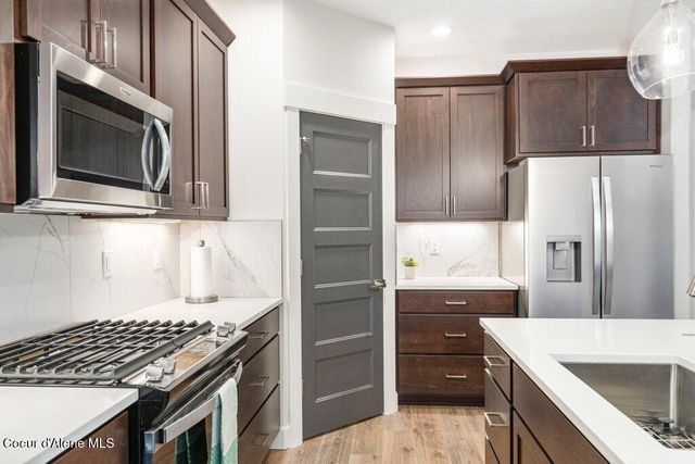 13916 N Rainier Loop, Rathdrum, ID 83858