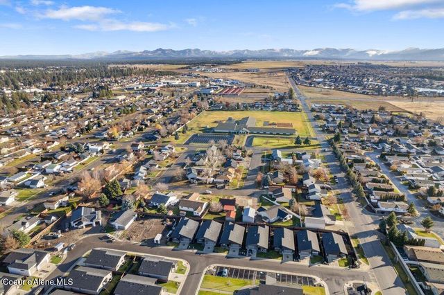 13916 N Rainier Loop, Rathdrum, ID 83858