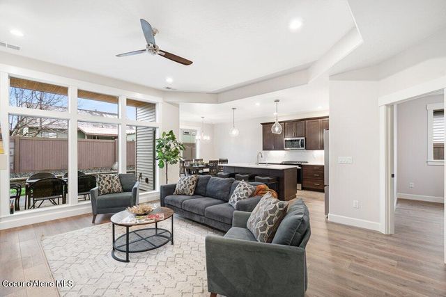 13916 N Rainier Loop, Rathdrum, ID 83858