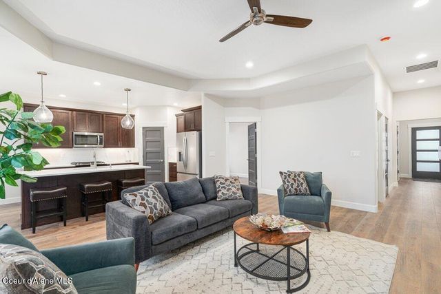 13916 N Rainier Loop, Rathdrum, ID 83858