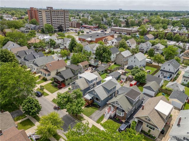 251 Parkwood Avenue, Tonawanda, NY 14217
