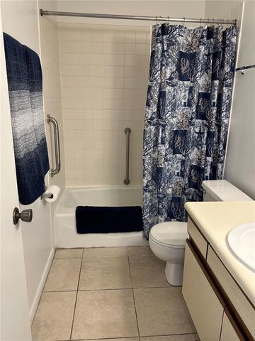 1531 PLACIDA ROAD 8-203, Englewood, FL 34223