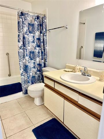 1531 PLACIDA ROAD 8-203, Englewood, FL 34223