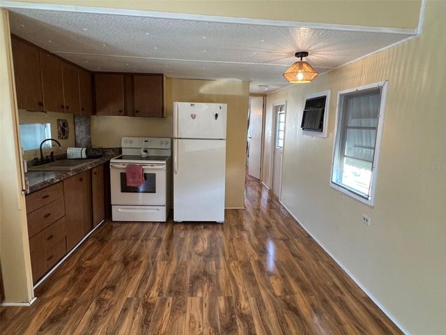 12674 SEMINOLE BOULEVARD C39, Largo, FL 33778