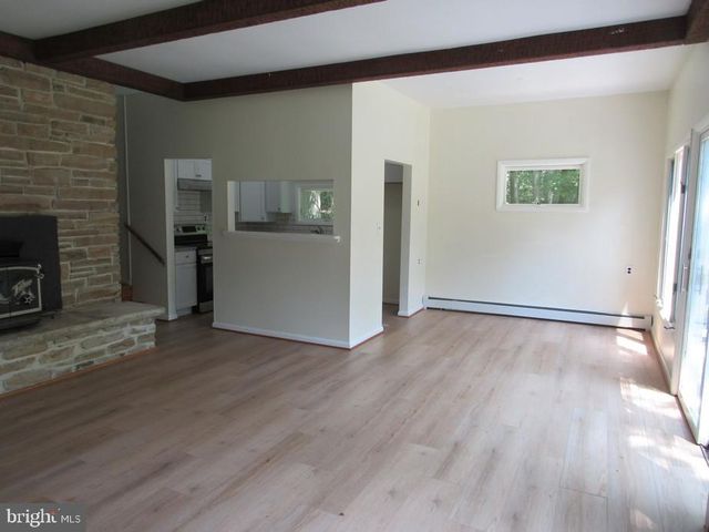 3219 LUCKY DR, Street, MD 21154