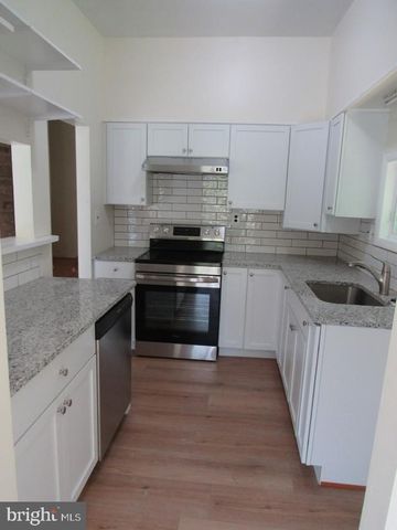 3219 LUCKY DR, Street, MD 21154