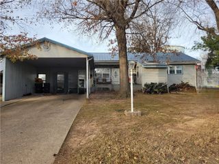 815 W Smythe Avenue, Harrison, AR 72601