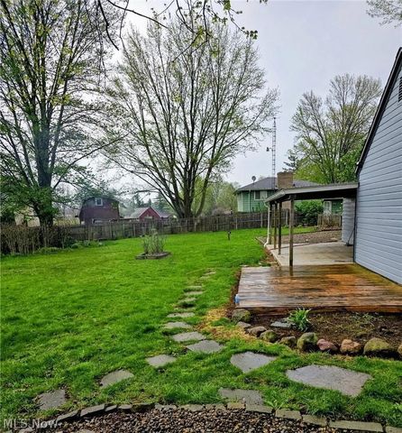 35888 Chestnut Ridge Road, North Ridgeville, OH 44039