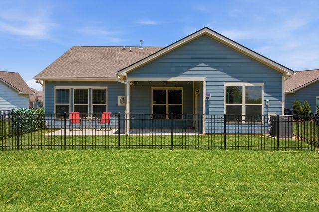 1948 Fayette Ct, Spring Hill, TN 37174