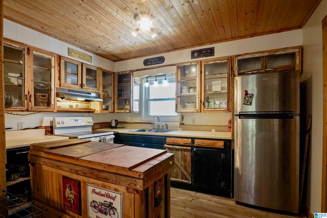 237 MARION STOUGH ROAD, Fayette, AL 35555