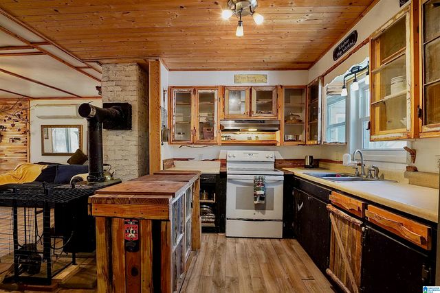 237 MARION STOUGH ROAD, Fayette, AL 35555