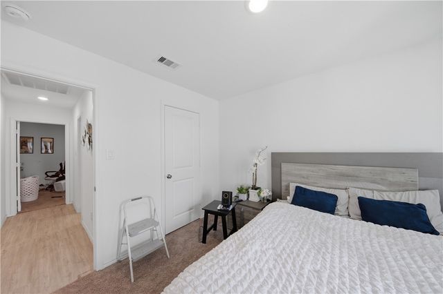 1123 Demeter Dr, Portland, TX 78374