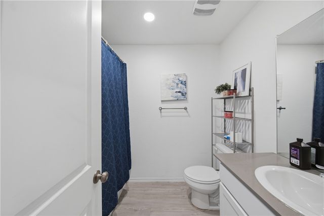 1123 Demeter Dr, Portland, TX 78374