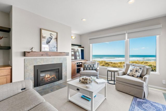 101 Shell Drive 225, Watsonville, CA 95076