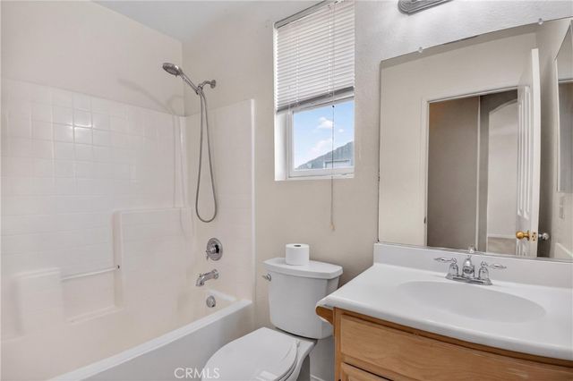 13878 Chestnut, Victorville, CA 92392