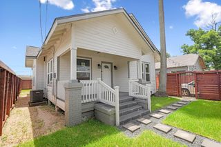 2214 Brackenridge Street, Houston, TX 77026