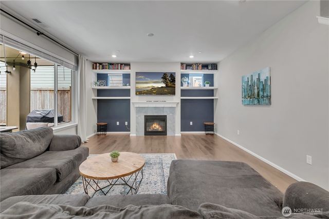 1226 Baker Heights Loop, Bremerton, WA 98312