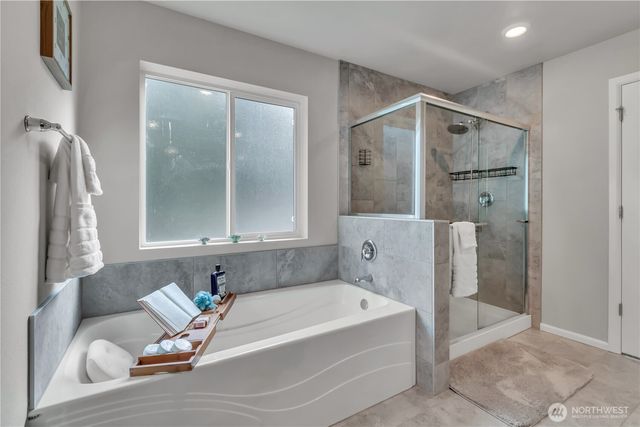 1226 Baker Heights Loop, Bremerton, WA 98312