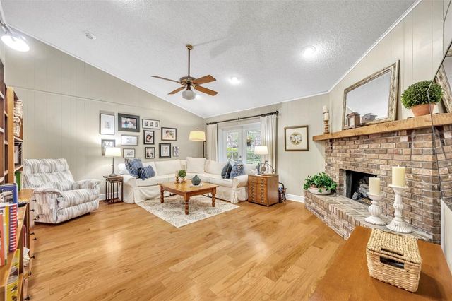 8825 BUTTERNUT BOULEVARD, Orlando, FL 32817