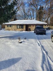 1772 Lombard Street, St. Joseph Twp, MI 49022