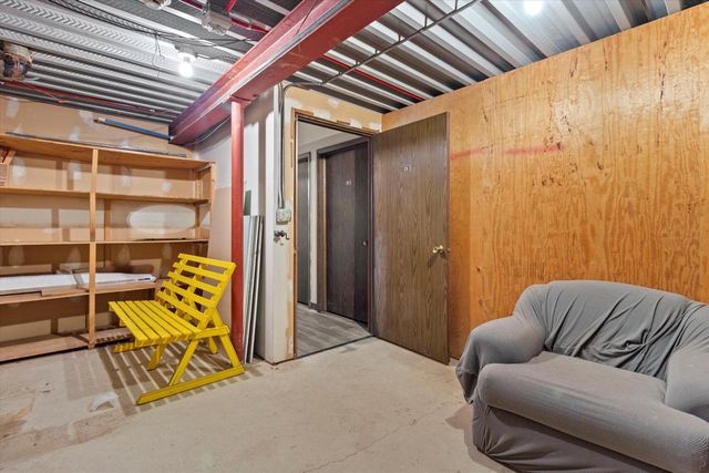 2230 W Good Hope ROAD #25, Glendale, WI 53209