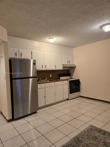 130 S Shore Dr 3B, Miami Beach, FL 33141