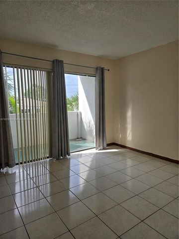 130 S Shore Dr 3B, Miami Beach, FL 33141