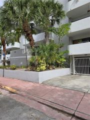 130 S Shore Dr 3B, Miami Beach, FL 33141