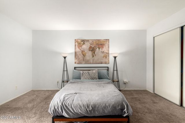 915 S HACIENDA Drive, Tempe, AZ 85281