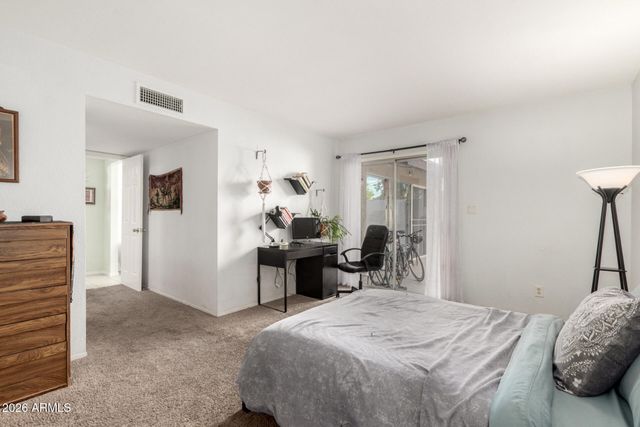 915 S HACIENDA Drive, Tempe, AZ 85281