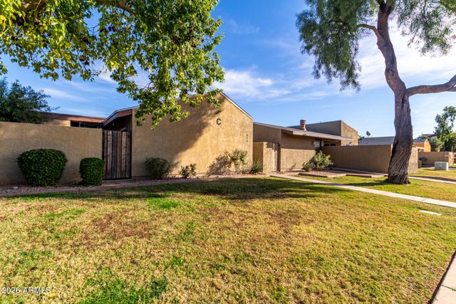 915 S HACIENDA Drive, Tempe, AZ 85281