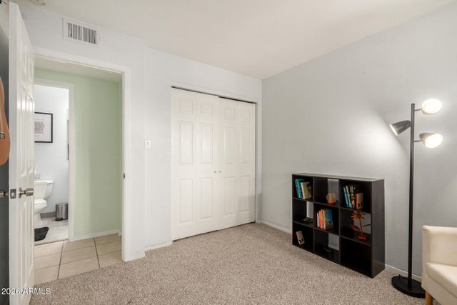 915 S HACIENDA Drive, Tempe, AZ 85281