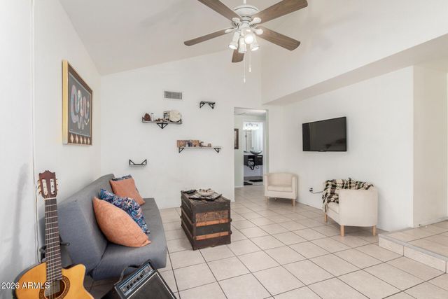 915 S HACIENDA Drive, Tempe, AZ 85281