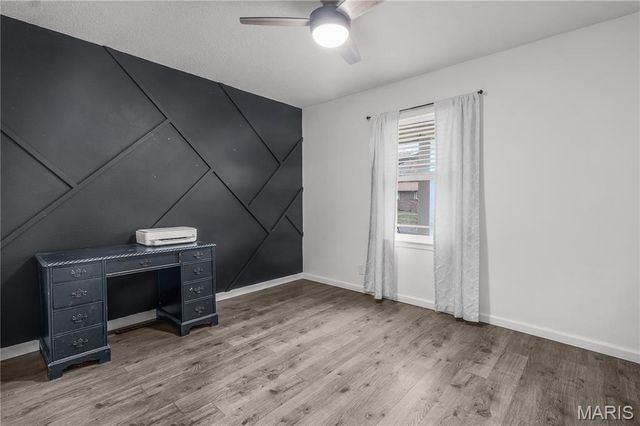 908 E Cottonwood Lane, Dexter, MO 63841