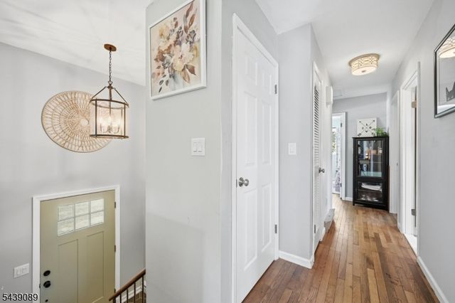 1 Hampton Spring Rd, Hampton Twp., NJ 07860