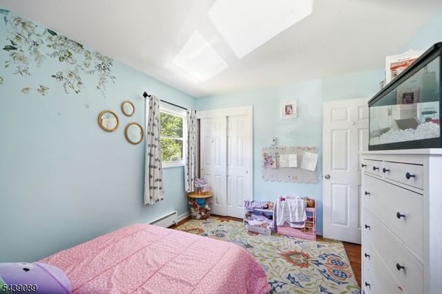 1 Hampton Spring Rd, Hampton Twp., NJ 07860