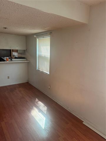 10219 N NINEVAH ROAD, Tampa, FL 33617