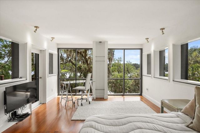 613 LAKE AVENUE, Altamonte Springs, FL 32701