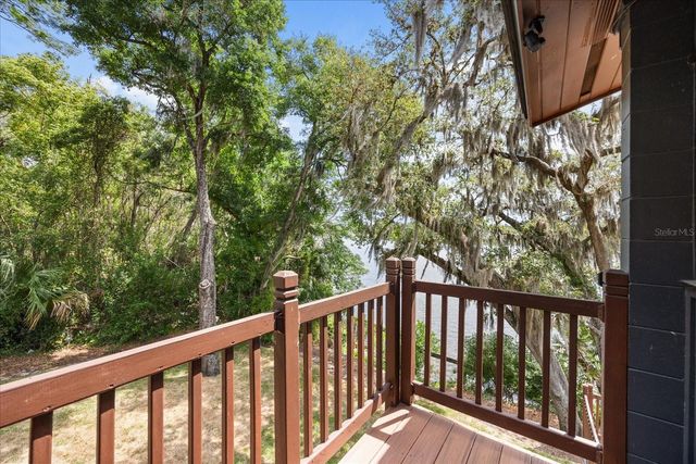 613 LAKE AVENUE, Altamonte Springs, FL 32701