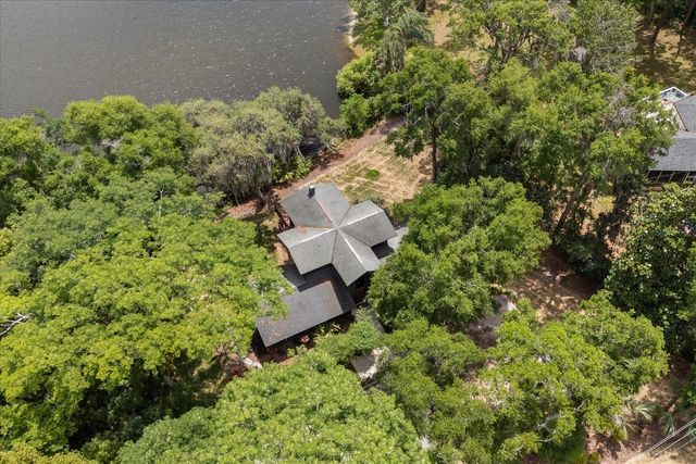 613 LAKE AVENUE, Altamonte Springs, FL 32701