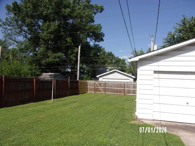411 Kerth Avenue, Evansville, IN 47714