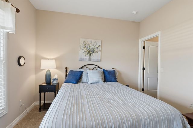 828 Perolla Drive, Fort Wayne, IN 46845