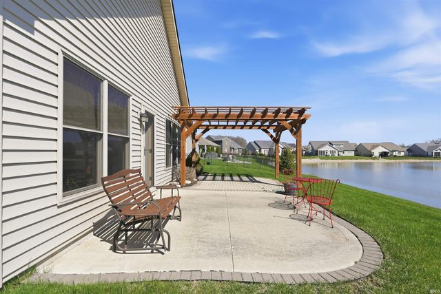 828 Perolla Drive, Fort Wayne, IN 46845