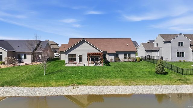 828 Perolla Drive, Fort Wayne, IN 46845