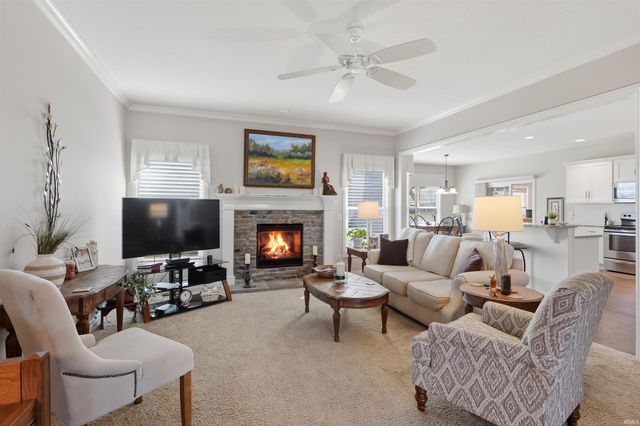 828 Perolla Drive, Fort Wayne, IN 46845