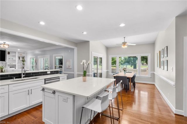 1641 Dey Cove DR, Virginia Beach, VA 23454