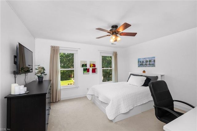 1641 Dey Cove DR, Virginia Beach, VA 23454
