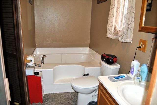 26 Meadowlark Drive, Avon, NY 14414