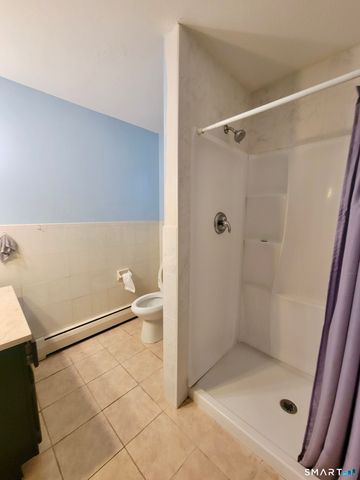 123 Country Club Drive, Windsor, CT 06095