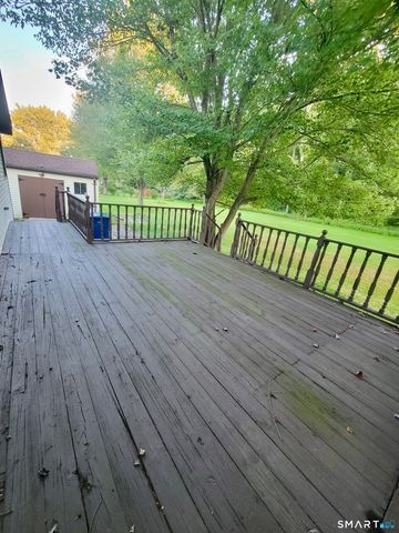 123 Country Club Drive, Windsor, CT 06095